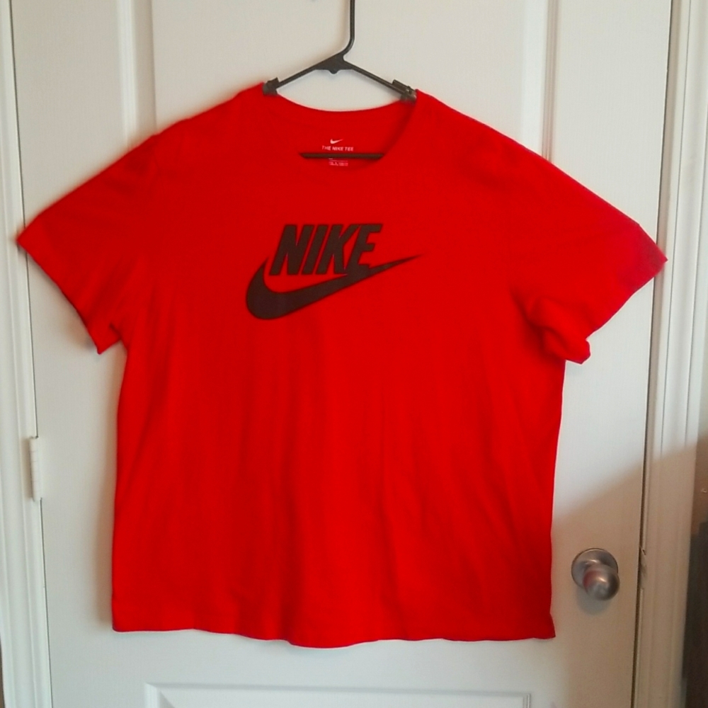 Mens Nike Tshirt XXL Red-Black